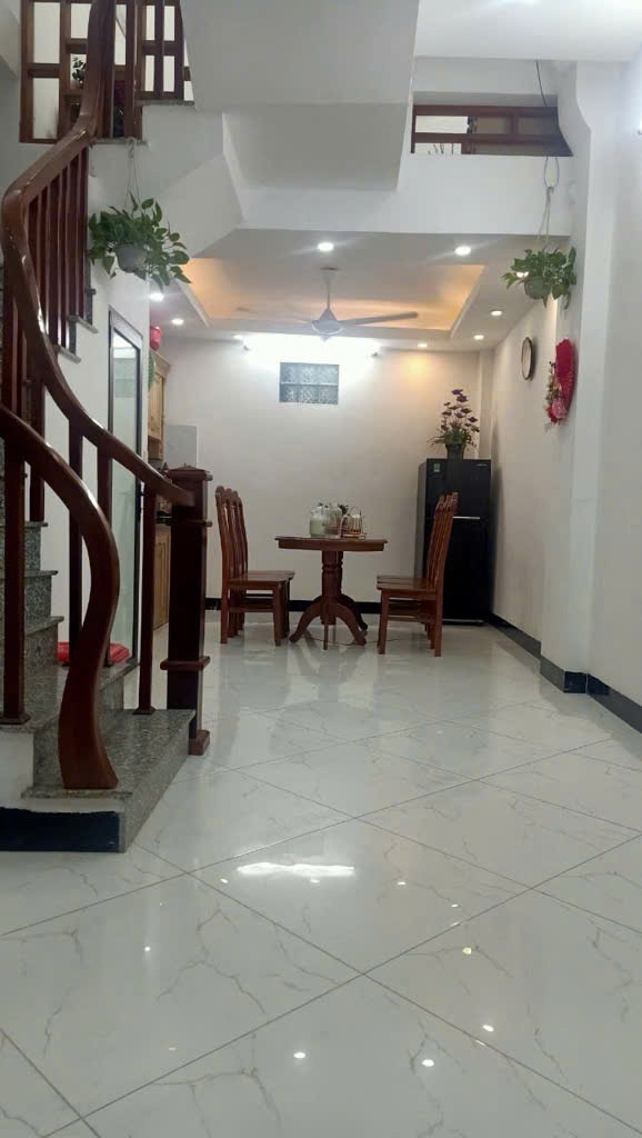 BÁN NHÀ HỮU HOÀ - THANH TRÌ, 30M2, 4 TẦNG , GIÁ NHỈNH 5 TỶ - Ảnh 1